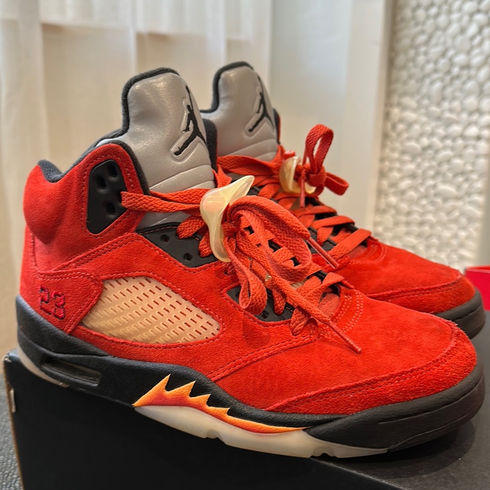 Air Jordan 5 "Mars For Her" sneakers